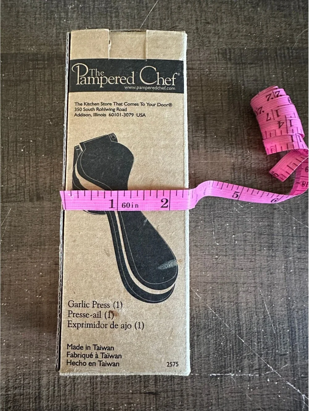 Pampered Chef Garlic Press #2575 w/ Cleaning Tool Box Instructions Vintage